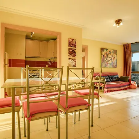 Apartamento Arminda Rodrigues דירה
